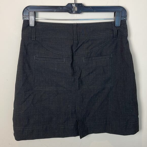 Athleta Wool Blend Stretch Sirrus Mini Skirt in Charcoal Heather- Size 0 - Picture 2 of 10